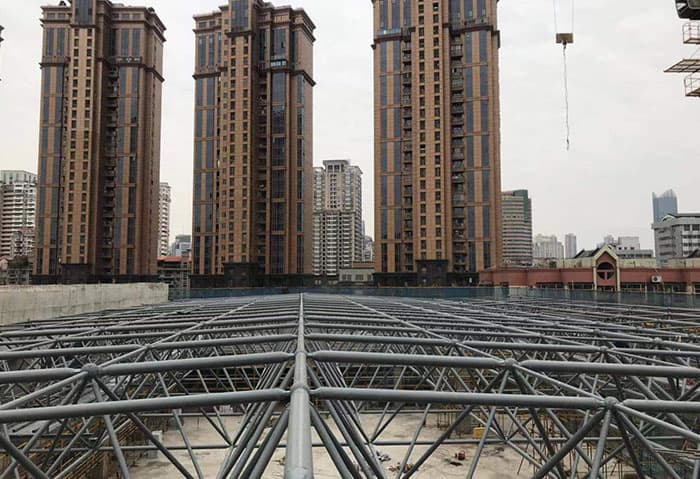 龙岩螺栓球网架结构